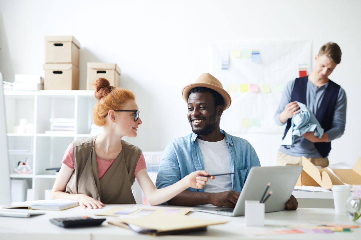 Formation en relations publiques : comment gérer l’image d’une marque ? 