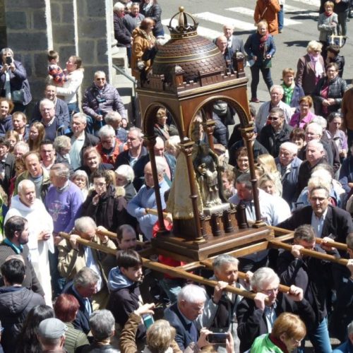 L’Ascension : une fête chrétienne entre mystère, foi et tradition en marche. Photo : Paroisse Notre Dame d'Orcival