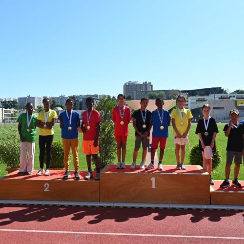 550 enfants célèbrent les valeurs olympiques