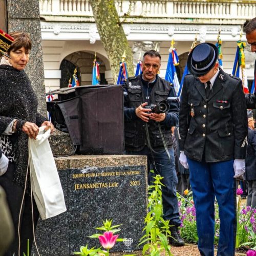 Son nom est désormais inscrit sur le monument aux morts des fils et filles de Vichy. 
Photo Ville de Vichy.