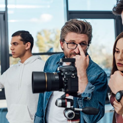 Comment la caution des marques média permet-elle d’encourager la performance et l&rsquo;engagement ?